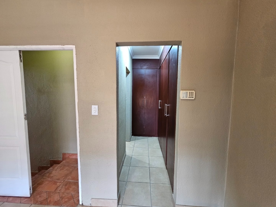 3 Bedroom Property for Sale in Safari Gardens North West